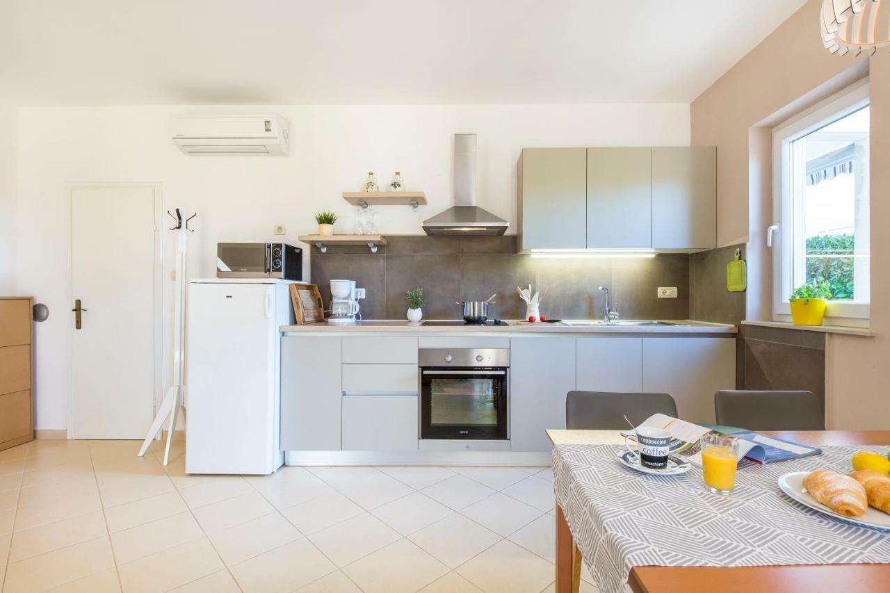 Apartment Andrea Sveta Marina Exteriör bild