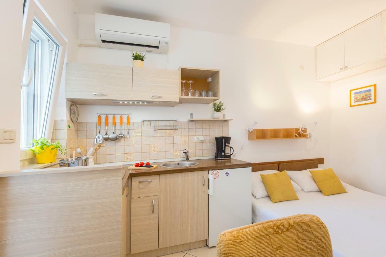 Apartment Andrea Sveta Marina Exteriör bild
