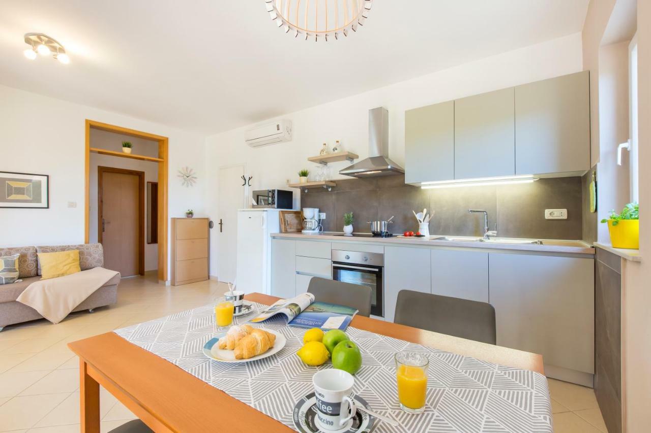 Apartment Andrea Sveta Marina Exteriör bild